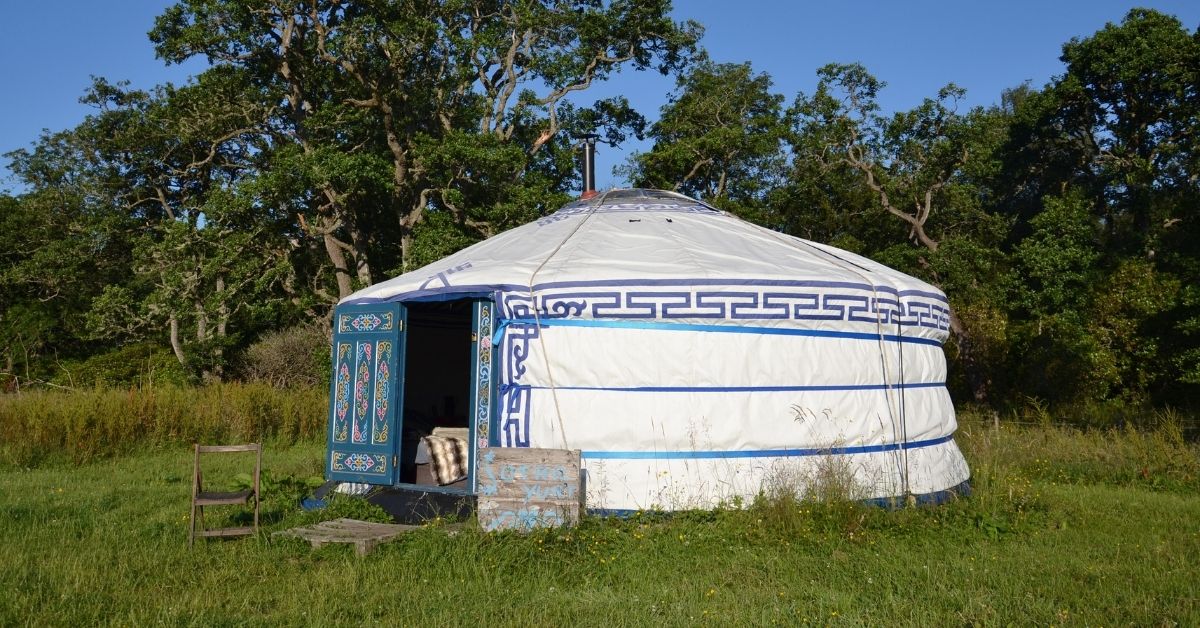 Build a yurt