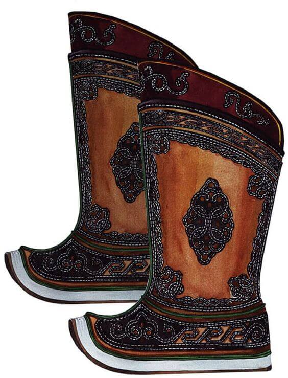 mongolian boots