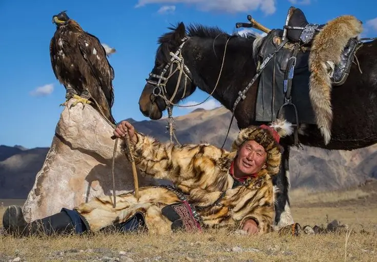 Golden Eagle Festival in Mongolia 13 3d94f2d89df8daaf7a42a39401f97b87