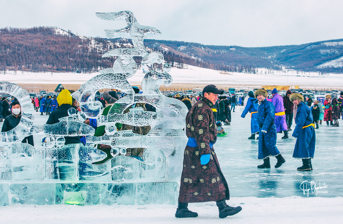 ice sculpture