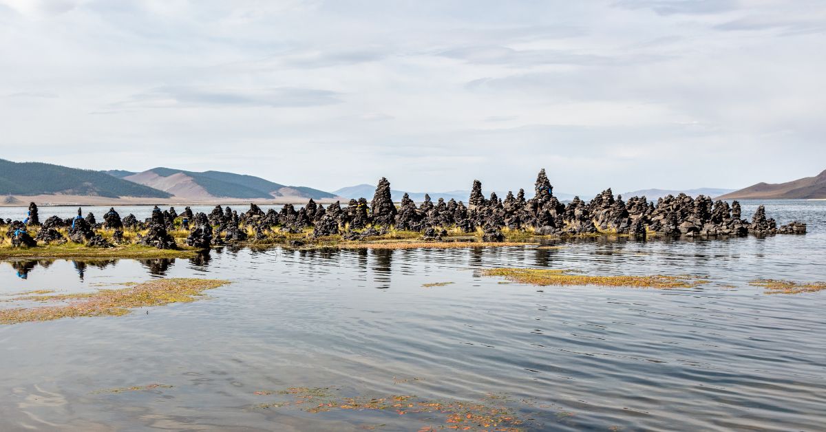 Terkhiin Tsagaan Lake