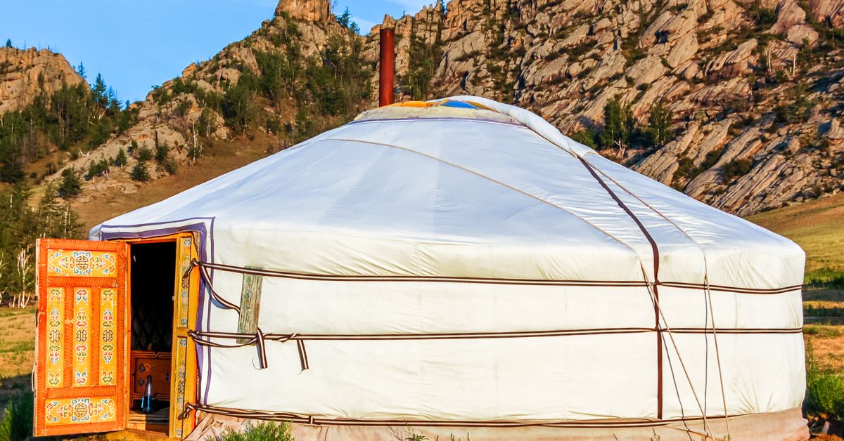 yurt Insulation Layers