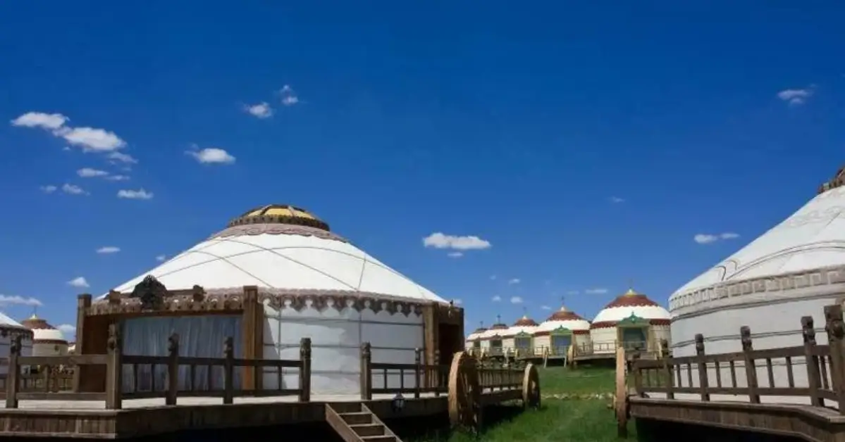 High-End Glamping Ger Resorts: Tourism Evolution 27 The Future of Ger Resorts